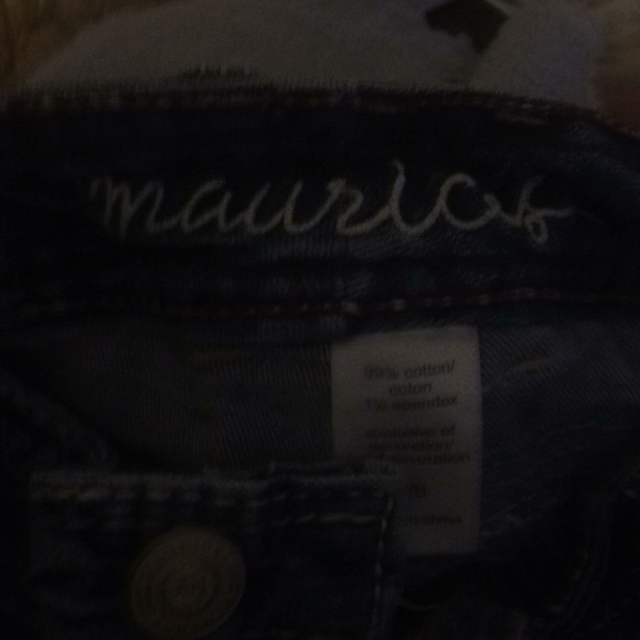 Jeans - Picture 2 of 4